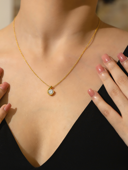 Minimalist Necklace 925 Sterling Silver and 18K Gold Plated Verozi